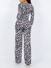 Load image into Gallery viewer, Mesmerized!