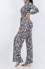 Load image into Gallery viewer, Mesmerized!